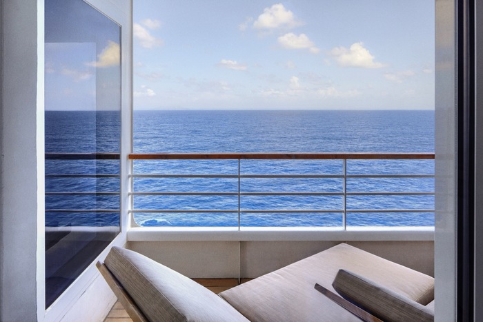Crystal Cruises, Crystal Symphony Crystal Penthouse Suite 5.jpg